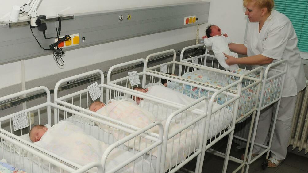 Бебе рекордьор се роди във Варна Момченцето е с тегло 5 2
