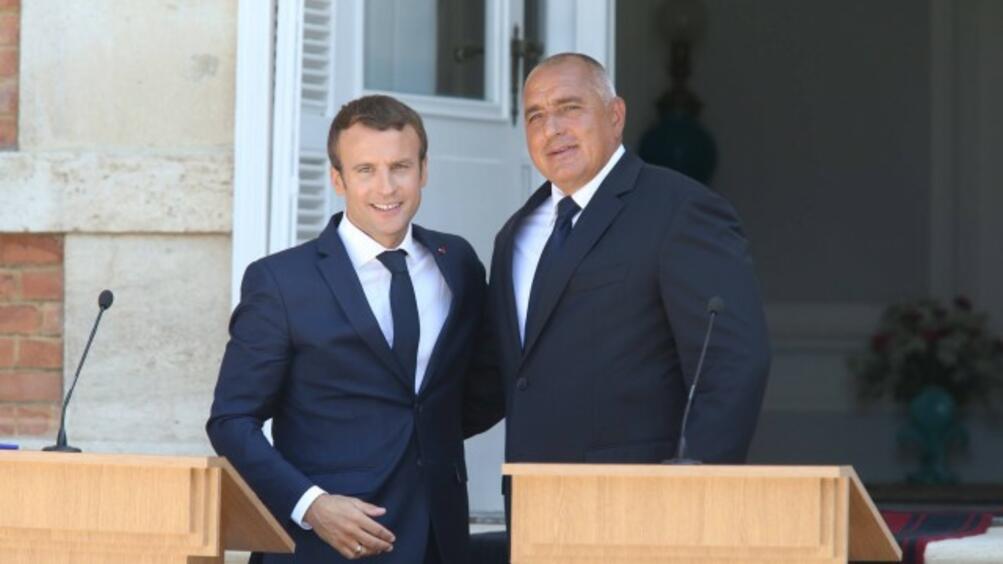 Френският президент Еманюел Макрон и премиерът Бойко Борисов обърнаха гръб