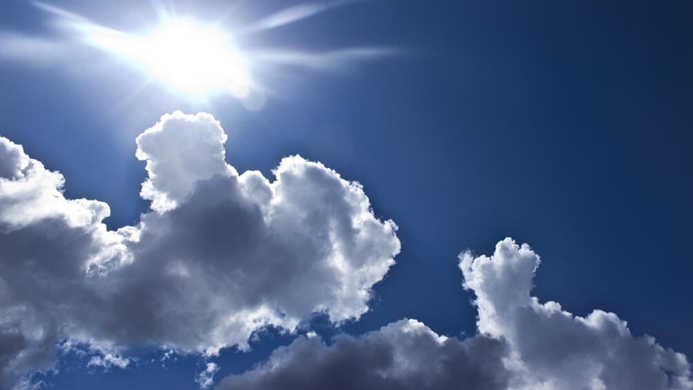 Днес ще преобладава слънчево време По значителни временни увеличения на облачността