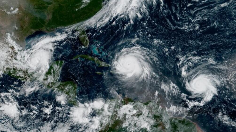 Ураганът Ирма връхлетя североизточното крайбрежие на Куба Стихията продължава да