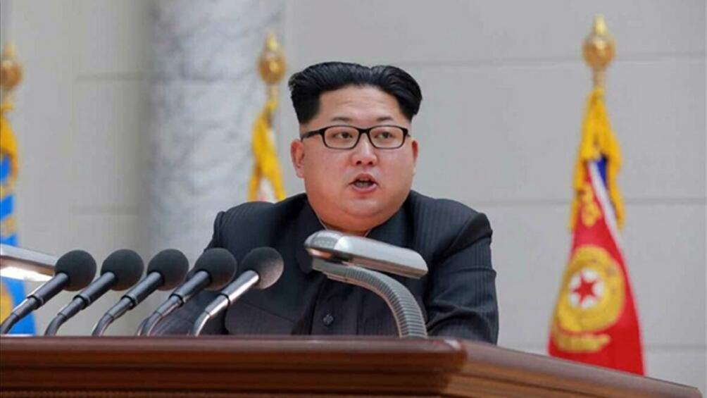 Севернокорейският лидер Ким Чен Ун е наредил да продължат научните