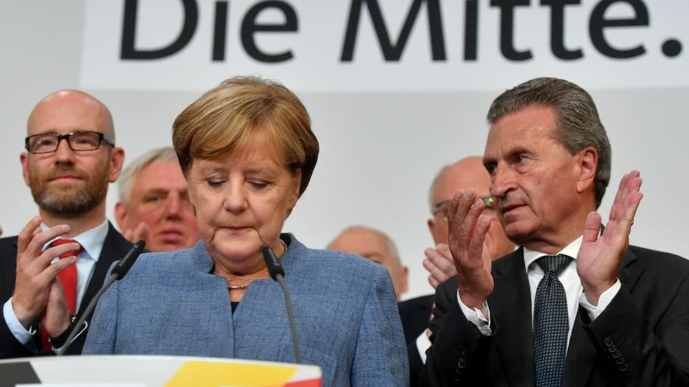 Германският канцлер Ангела Меркел предприе първите крачки към формиране на нова коалиция