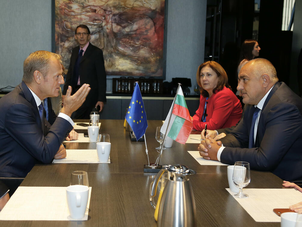 България не е риск за еврозоната и заслужава да бъде