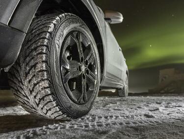 АПИ: Слагайте зимните гуми, ако ще пътувате през планините