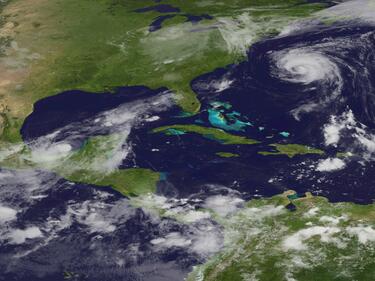 Ново бедствие в Централна Америка: Тропическата буря "Нейт" уби десетки (СНИМКИ)