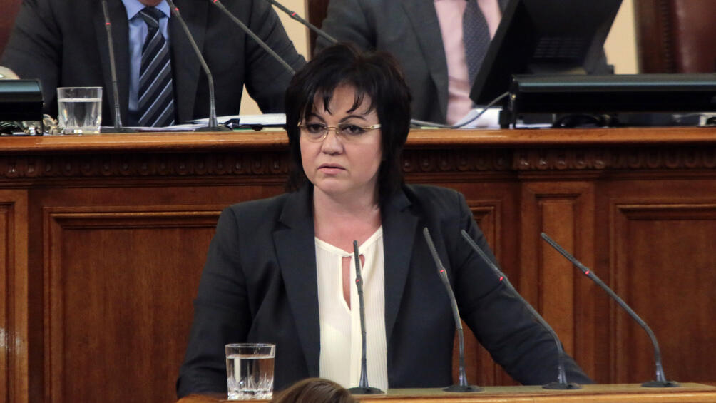 Корнелия Нинова поиска от депутатите да привикат премиера Бойко Борисов