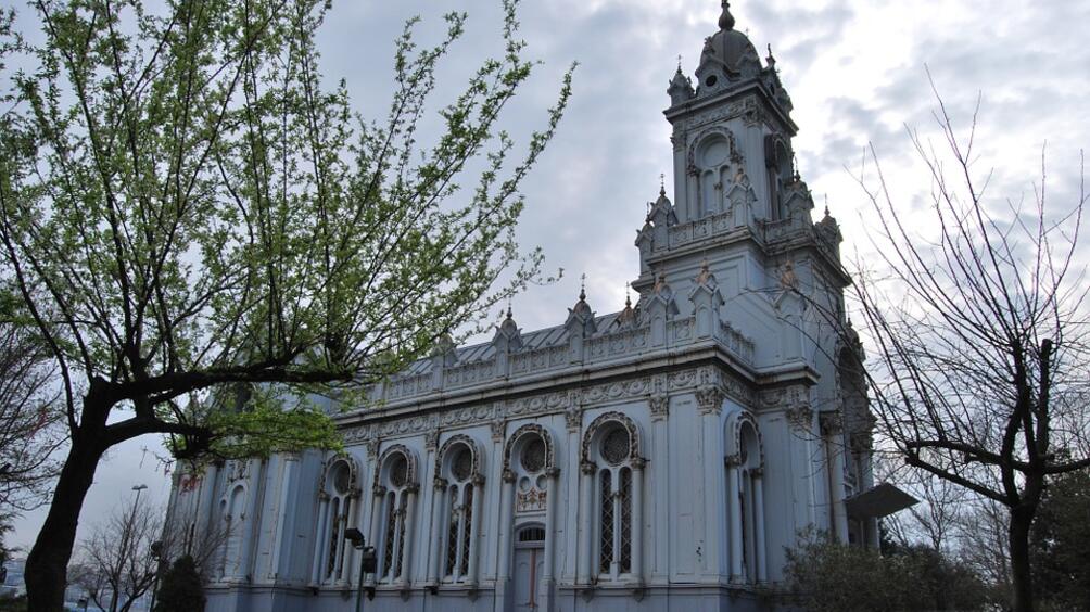 Правителството ще продължи да подкрепя дейността на българската православна църковна