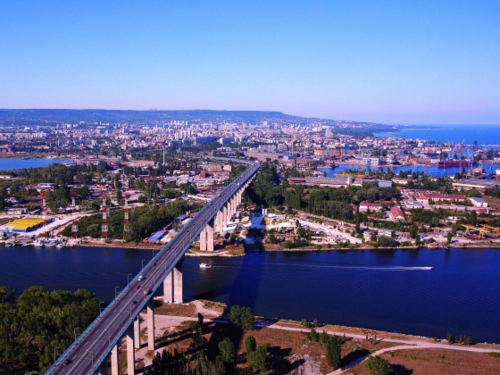 Поредният етап от ремонта на Аспаруховия мост във Варна започва