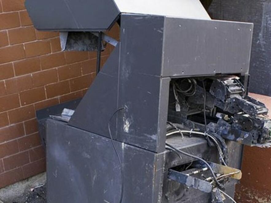 Има заподозрени за един от случаите на взривяване на банкомати