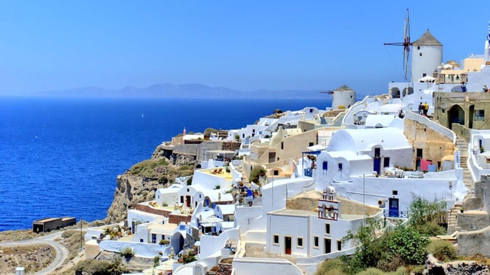 В Гърция отбелязват националния празник Денят Охи. В Солун празникът