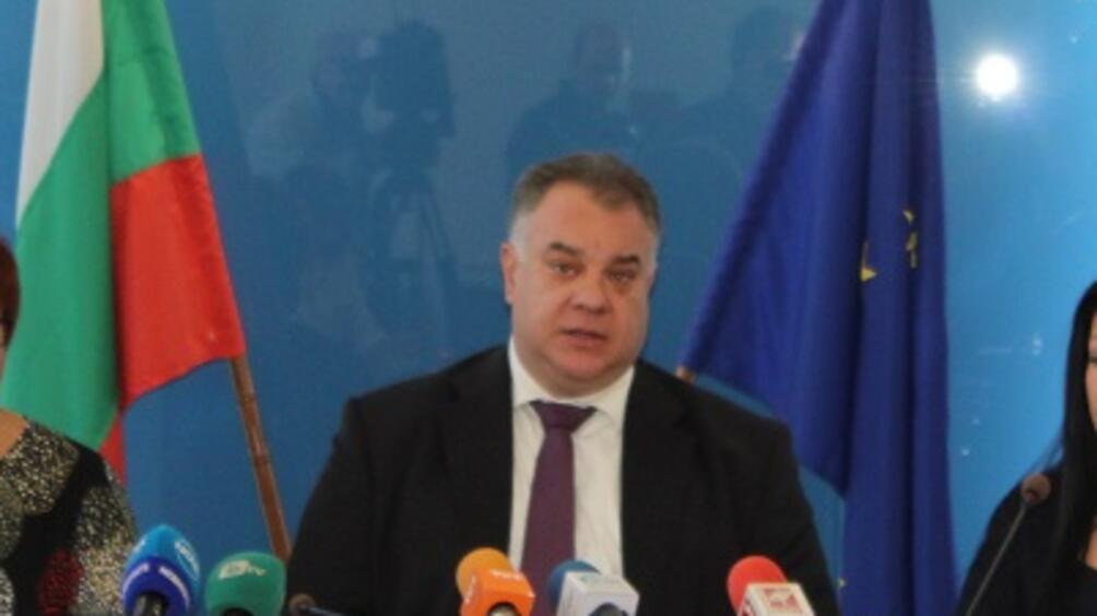 Д р Мирослав Ненков се приближава към овакантения министерски пост в