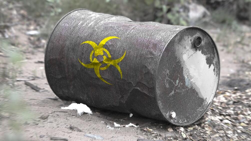 Над 100 тона опасни отпадъци откриха в покрайнините на Свищов