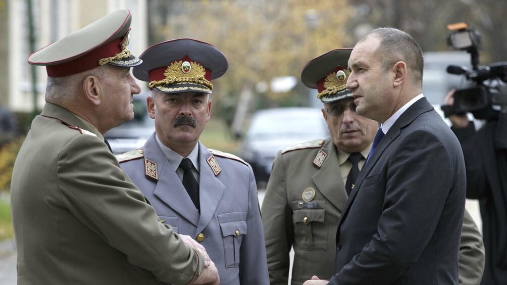 Модернизацията на Българската армия не означава само придобиване на нови