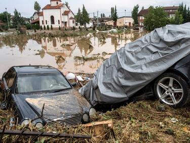 Потопът в Гърция взе 20 жертви