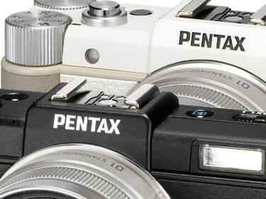 Японската Ricoh купува марката Pentax 
