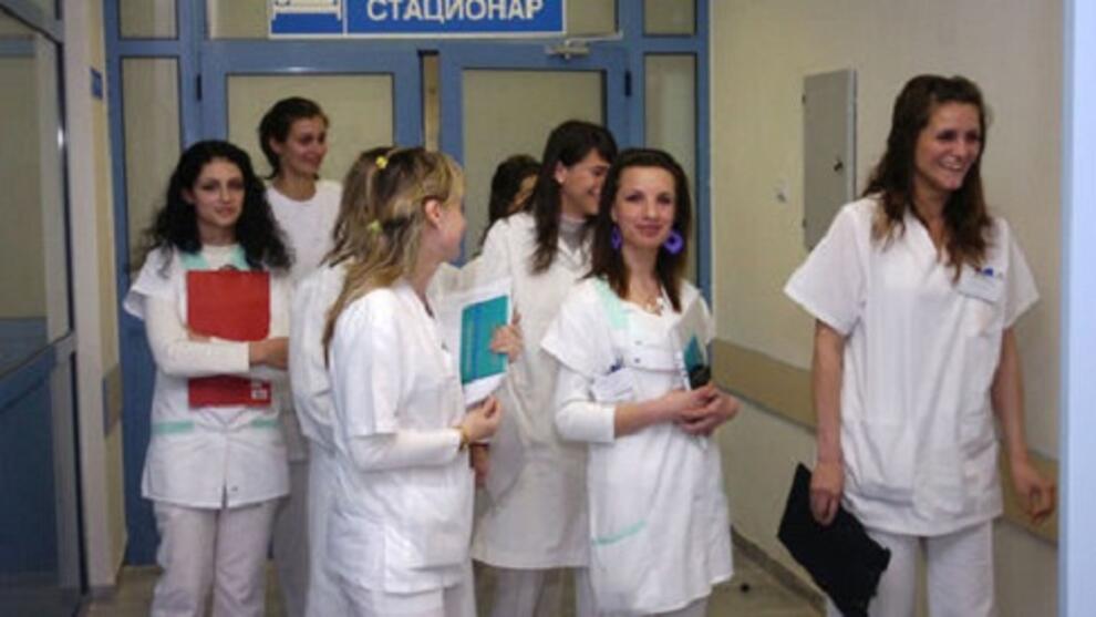 Лекарите от ТЕЛК Пловдив подават групова оставка Причините са ниски заплати