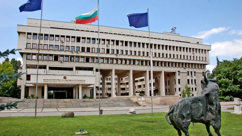 Министерството на външните работи препоръчва на българските граждани в засегнатите