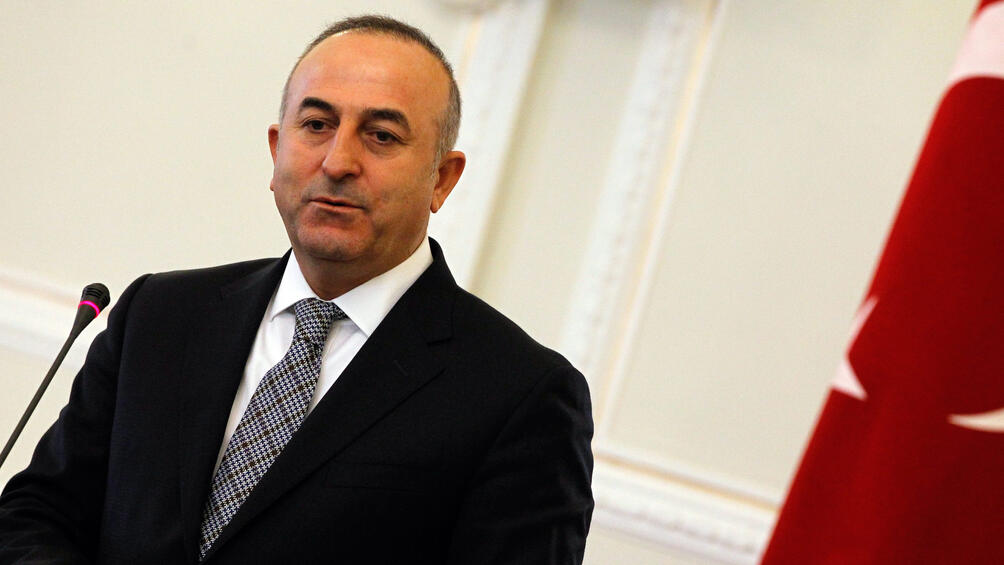 Турският министър на външните работи Мевлют Чавушоглу подложи на критика