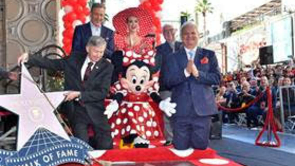 Мини Маус вече има официална звезда на Холивудската алея на