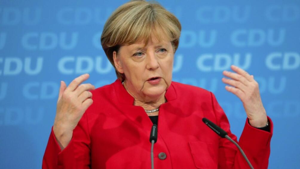 Консервативният блок ХДС/ХСС на федералния канцлер Ангела Меркел и Социалдемократическата