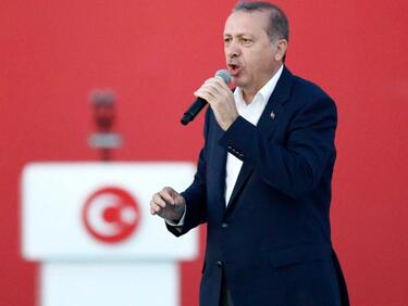 Ердоган: Извънредното положение в страната ще продължи до 2019