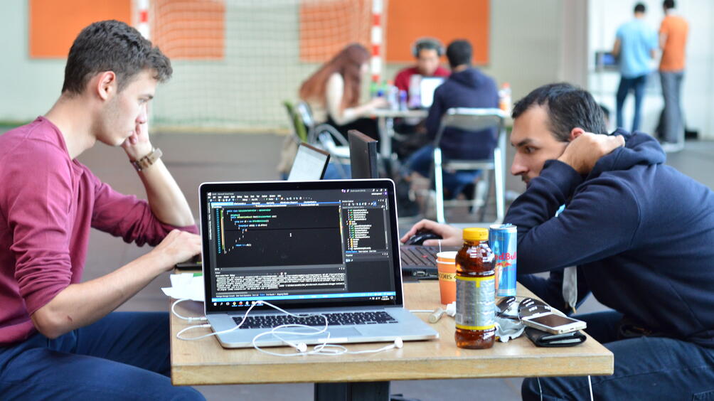 HackAUBG е вторият хакатон провеждан в Благоевград в кампуса на