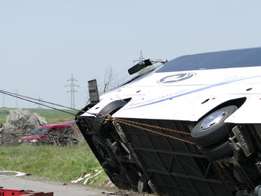 МВР: 6, а не 10, са жертвите на автобусната катастрофа