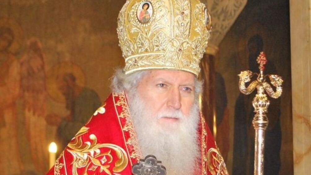 Състоянието на българския патриарх Неофит който беше приет вчера следобед