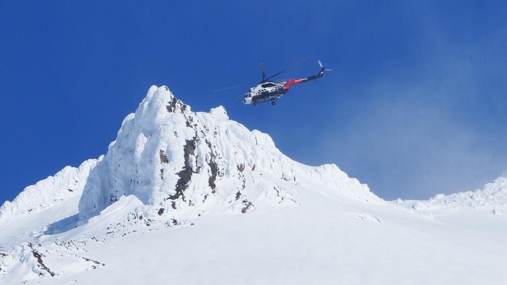 Два хеликоптера от Непал ще се включат в издирването на