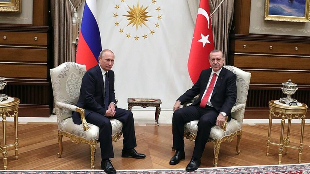 Руският президент Владимир Путин и турският Реджеп Ердоган се обединиха