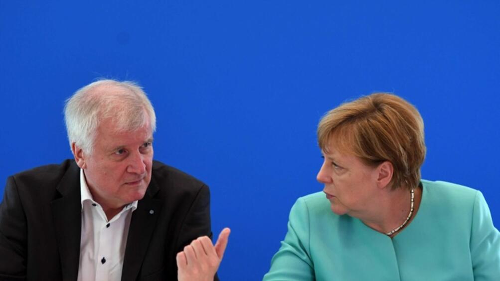 Пеавителствената криза в Германия се размина Канцлерът Ангела Меркел и