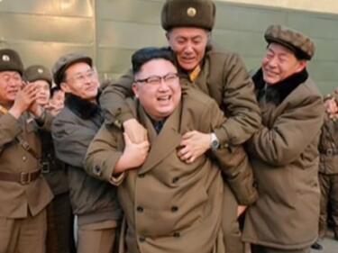 В Пхенян отбелязаха 70-ата годишнина от основаването на Северна Корея
