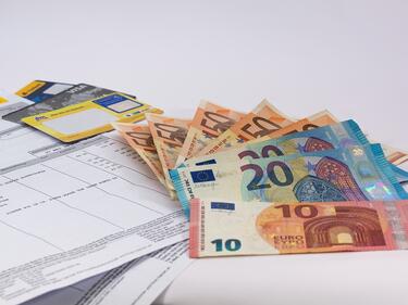 Финансовата криза струва 60 млрд. евро на германците
