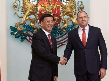 Президентът призова за по-добро икономическо сътрудничество между България и Китай