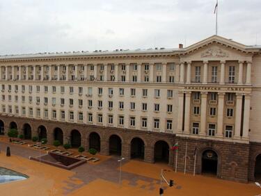 Кабинетът предлага на парламента да одобри протокола за Македония в НАТО