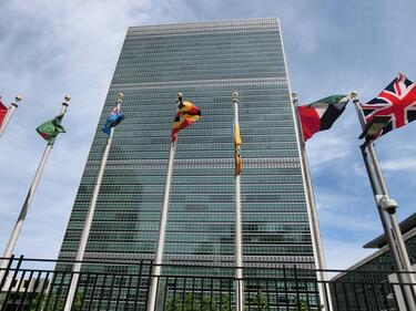 Париж си навлече гнева на ООН заради „жълтите жилетки“