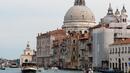 Венецианци искат забрана на круизните кораби