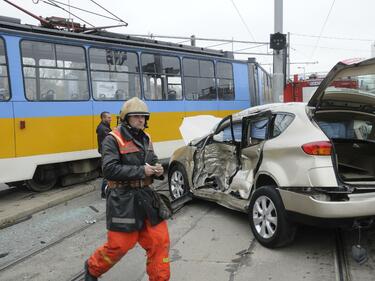 Катастрофа с трамвай за втори пореден ден в София