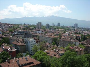 Животът в София – сред най-евтините в света, сред най-скъпите на Балканите