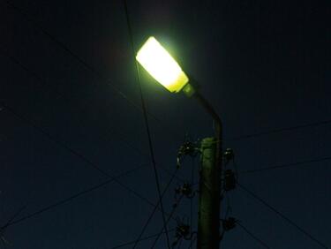 Общините имат още два месеца да кандидатстват за европари за подмяна на улично осветление