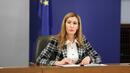 Ангелкова: До 13 юни няма да се възстановяват предплатени суми за почивки
