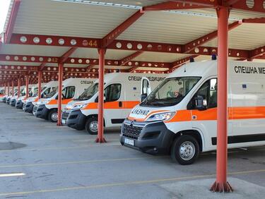 240 нови линейки за спешната помощ, идват още 160
