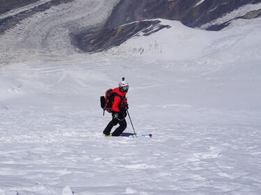 Отново започва търсенето на изчезналия сноубордист в Рила