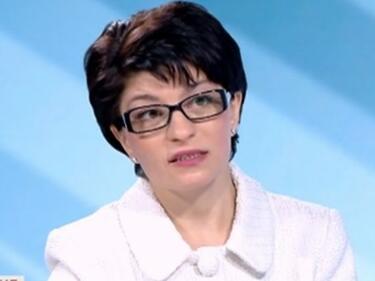 Атанасова от ГЕРБ: Министърът на енергетиката не звучеше убедително