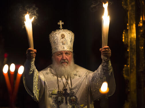 Руският патриарх Кирил оправда нахлуването на Русия в Украйна по време литургия По думите му