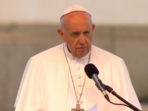 Папа Франциск отрече в интервю за Ройтерс че има рак