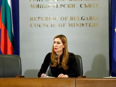И Николина Ангелкова няма да участва в идните избори