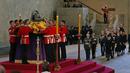 НА ЖИВО Днес погребват Елизабет II, Радев ще е сред 500 високопоставени лица на церемонията