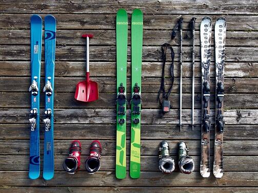 Часове до официалното откриване на зимния ски сезон в Банско.