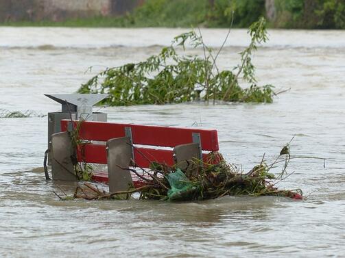 Наводненията и поройните валежи които засегнаха голям брой райони на